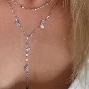 Elegant necklace